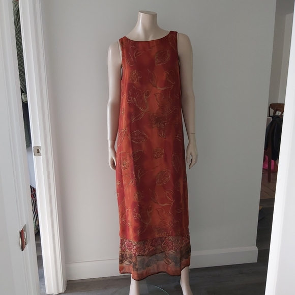 Long printed dress - Picture 1 of 6